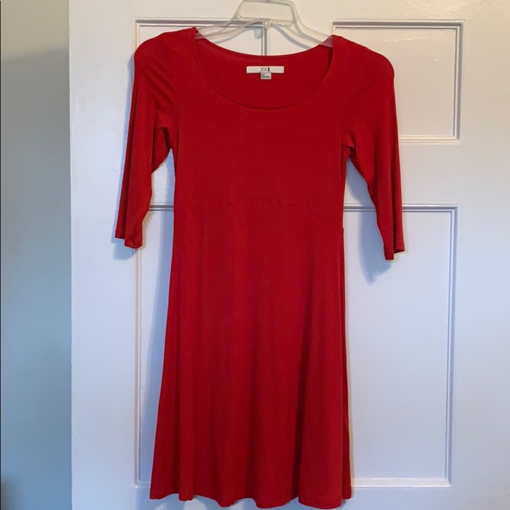 Flowy red dress